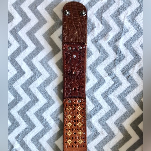 Vintage Y2K Fossil Brown Leather Patchwork Detailing Women’s Belt, Size MED - Picture 3 of 4